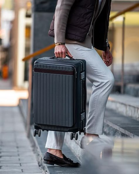 Outdoor Bag Photoshoot, Luggage Photoshoot, Suitcase Photography, Luggage Photography, Luggage Aesthetic, Travel Mood, Male Pose, Luxury Bags Collection, Luggage Brands