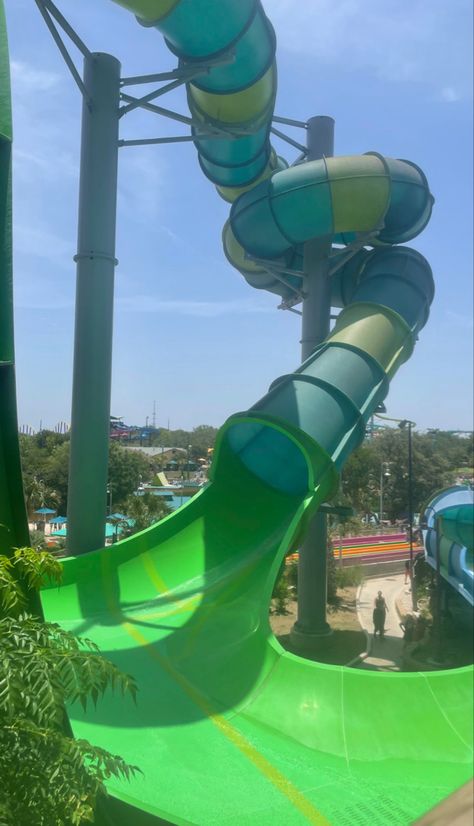 #waterpark #slide #water #funsummer #life #vacation #aesthetic Water Park Aesthetic Photos, Water Slides Aesthetic, Water Park Aesthetic, Waterparks Aesthetic, Water Slide Aesthetic, Waterpark Aesthetic, Cool Water Slides Videos, Big Water Slides, Aqua Park