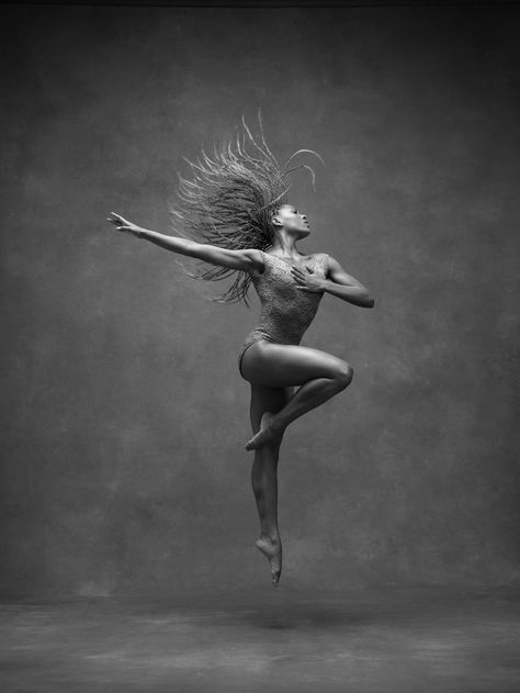 Modern Dans, Black Dancers, Dance Aesthetic, Dance Photo Shoot, Dance Picture Poses, Dancer Photography, Dance Project, Dance Photography Poses, Alvin Ailey