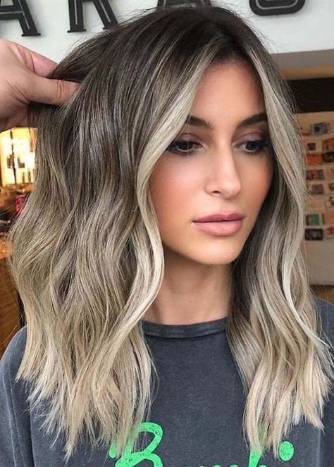 (paid link) Is hair colors determined by genetics? Balayage, Balayage Shadow Root, Cheveux Oranges, Bella Hair, Shadow Root, Ash Blonde Hair, Pretty Hair Color, Brown Blonde Hair, Hair Envy