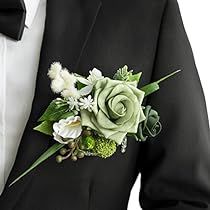 Emerald Green Wedding Theme, Artificial Flowers For Wedding, Green Boutonniere, Pocket Boutonniere, Boutonnieres Prom, White Boutonniere, Wedding Color Pallet, Groomsmen Boutonniere, Green Themed Wedding