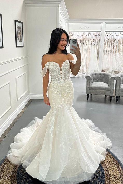 Glam Mermaid Wedding Dress, Wedding Dresses Mermaid With Train, Glam Wedding Dress Mermaid, Bridal Dresses Fit And Flare, Sparkle Trumpet Wedding Dress, Fitted Sweetheart Wedding Dress, Mermaid Sweetheart Wedding Dress, Wedding Dress Trumpet Fit And Flair, Flattering Wedding Dress For Large Bust