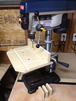 Woodworking Drill Press, Build Your Own Garage, Drill Press Stand, Press Table, Woodworking Jigsaw, Drill Press Table, Woodworking Equipment, Well Drilling, Wood Shop Projects