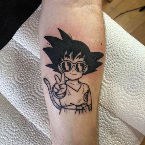 Ideias de tatuagem feminina para te inspirar Dbz Tattoo, Tattoo Design For Hand, Z Tattoo, Dragon Ball Tattoo, Manga Tattoo, One Piece Tattoos, Tattoo Inspiration Men, Bicep Tattoo, Doodle Tattoo