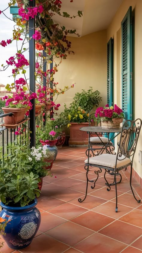 Mediterranean Style Balcony, Mediterranean Garden Furniture, Terracotta Tiles Outdoor Patio, Mediterranean Balcony Ideas, Bougainvillea Balcony, Terracotta Terrace, Potted Bougainvillea, Spanish Balcony, Romantic Terrace