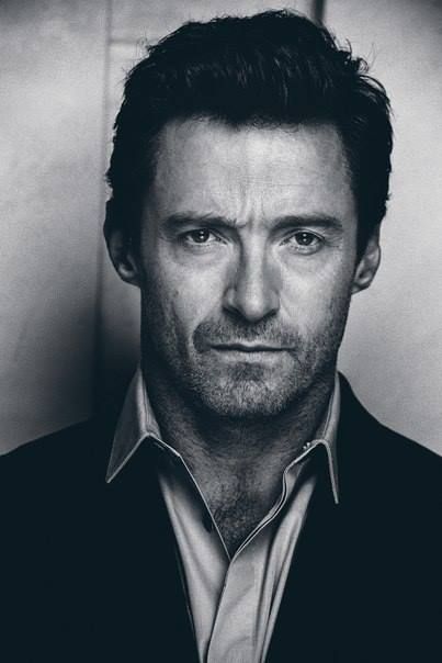 Hugh looking sexy and serious in Black and White Wolverine Hugh Jackman, Hottest Male Celebrities, Australian Actors, Celebrity Portraits, Famous Men, Black And White Portraits, Male Portrait, Hollywood Actor, Hugh Jackman