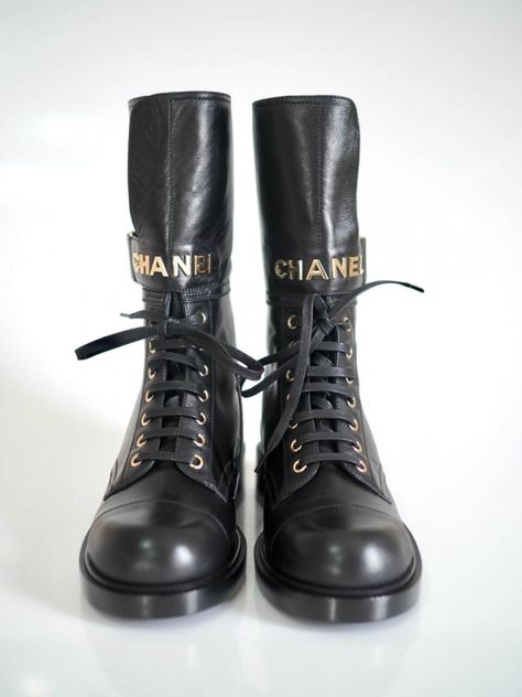 Chanel Combat Boots, Chanel Boots, Fantastic Shoes, Boots Sneakers, Shoe Boot Sandals, Boots And Sneakers, Chanel Shoes, Dr. Martens Boots, Boot Sandals