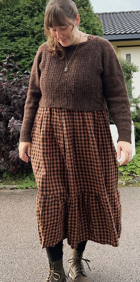 Fall Work Outfit Plus Size, Fall Casual Outfits Women Plus Size, Cute Comfy Modest Outfits, Vintage Style Plus Size, Simple Work Outfits Plus Size, Loose Fall Outfits, Autumn Outfits Cottagecore, Eclectic Grandpa Plus Size, Cottage Core Aesthetic Outfit Plus Size