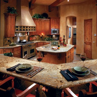 \Golden Wave Granite Countertop in this kitchen via arizonatile.com Arizona Interior Design, Dapur Rustic, Rustic Country Kitchen, Rustic Country Kitchens, Classic Kitchens, Wooden Cabinets, Large Kitchen, Counter Tops, Home N Decor