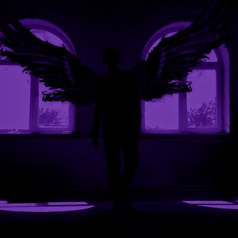 Lavender Grunge, Deep Purple Aesthetic, Purple Aesthetics, Purple Goth, Purple Pride, Purple Books, Dark Purple Wallpaper, Alternative Aesthetic, Dark Castle