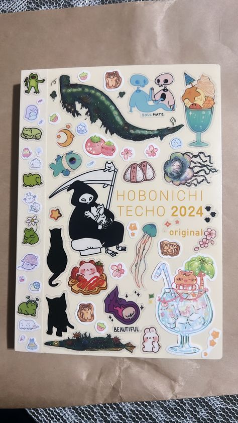 Hobonichi Planner Cover, Hobonichi Aesthetic, Hobonichi Ideas, Hobonichi Cover, Planner Designs, Journal Organization, Hobonichi Planner, Hobonichi Cousin, Hobonichi Techo