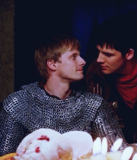 Merlin Memes, Merlin Colin Morgan, Merlin Series, Merlin Fandom, Merlin Cast, Merlin And Arthur, Arthur Pendragon, Bradley James, End Of The Line