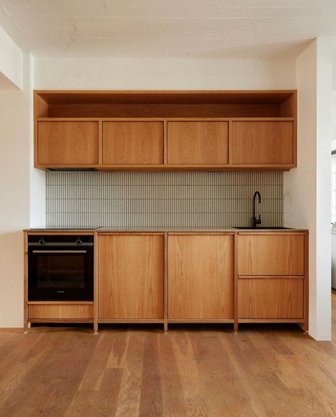 Kabinet Dapur, Oak Kitchen, Beautiful Interior Design, Kitchen Inspiration Design, Beautiful Interiors, Interior Design Kitchen, 인테리어 디자인, Kitchen Room, House Inspiration