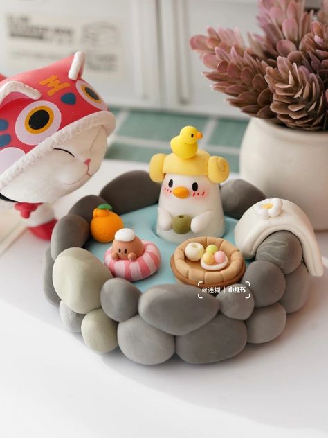 Clay Crafts Christmas, Soft Room, Fimo Kawaii, Stationery Cute, Clay Crafts For Kids, Polymer Clay Kawaii, Desain Quilling, Diy Air Dry Clay, Air Dry Clay Projects