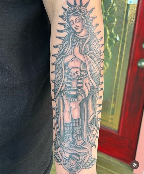 Rogelio @rogeliortiztattoo Lady of Guadalupe done in the Tonantzin Coatlicue mode , same spirit; still representing all the life and hope 🖤🩶 Done @truebelievers_satx . . . #sanantoniotexas #satx #truebelieverstattoosatx #sanantonio #flashtattoodays #guestartist #210 #sanantoniotattooshop #sanantoniotattoo #rogelioortiz #ladyguadalupe #ladyofguadalupe #traditionaltattoo #finelinetattoo #artsandculturetexas #gospurs #78207 #westsidesanantonio #artsandculturesanantonio #piercers Lady Guadalupe, Lady Of Guadalupe, San Antonio Texas, Fine Line Tattoos, Tattoo Shop, Traditional Tattoo, Culture Art, Tattoos