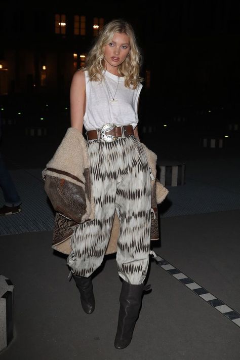 Leather Shearling Jacket, High Waisted Slacks, Nyc Fits, Rocker Girl, Looks Country, Elsa Hosk, 2020 Fashion, Street Style Chic, Outfit Inspo Fall