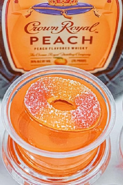 Crown Peach Jello Shots - Only 4 Ingredients! Peach Jello Shots Recipe, Peach Jello Shots, Crown Royal Peach, Peach Jello, Jello Shot Recipes, Cup Of Water, Jello Shots, Party Treats, Peach Rings