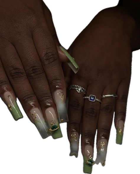 Gold Nail Ideas, Sage Green Nails, Sage Green And Gold, Sweet 16 Ideas, Gold Nail, Square Nails, Gold Nails, Green Nails, Sweet 16