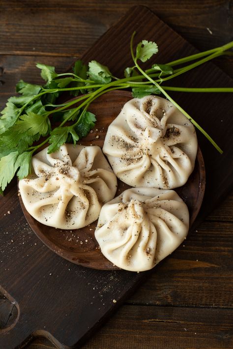 Khinkali - Georgian Soup dumplings — Occupy Kitchen Pepper Cream Cheese, Russian Dumplings, Georgian Food, Soup Dumplings, Dumpling Filling, Vegan Meatballs, Dumpling Recipe, Chilli Flakes, Russian Recipes