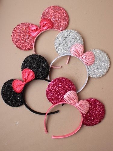 Diademas en varios colores para celebración de Minnie Mouse Hen Party Fancy Dress, Minnie Y Mickey Mouse, Unicorn Headband, Minnie Party, Minnie Mouse Birthday Party, Minnie Mouse Girl, Disney Designs, Minnie Birthday, Minnie Mouse Party