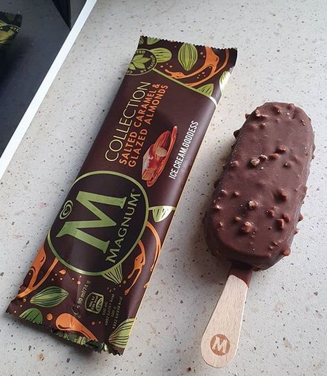 Magnum Chocolate, Puding Mangga, Magnum Ice Cream, Almond Ice Cream, Salty Caramel, Caramel Ice Cream, Ice Cream Bar, Adventure Seeker, Yummy Ice Cream