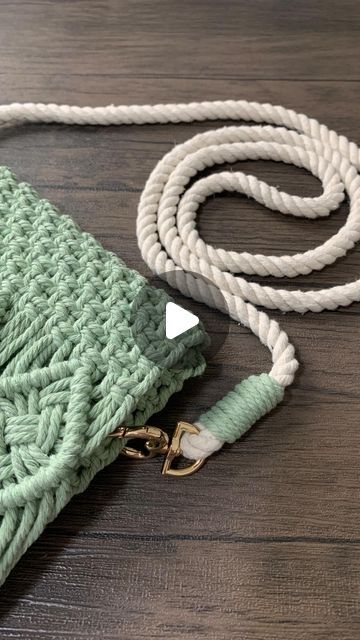 Macrame Bag Diy, Macrame Bag Strap, Macrame Bags, Bag Macrame, Knot Bag, Macrame Bag, Instagram Diy, Macrame Tutorial, Macrame Diy