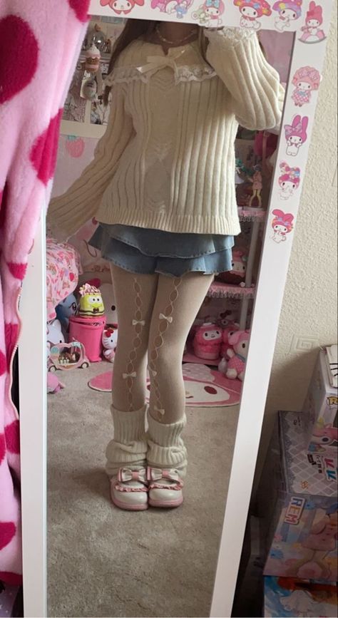 Cute Core Outfit Ideas, Simple Cutecore Outfits, Kawaii Outfits For School, Kawaiicore Outfits, Cute Core Outfit, Cute Outfits Kawaii, Kawaiicore Outfit, Cutecore Outfit, Cute Kawaii Outfits