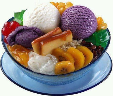 Filipino Food: Halo-halo Halo Halo Recipe, Halo Halo Dessert, Pinoy Dessert, Famous Desserts, Philippines Food, Halo Halo, Filipino Desserts, Filipino Dishes, Refreshing Desserts