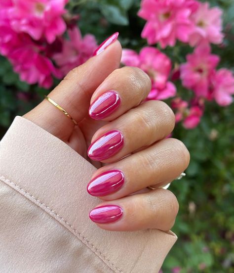 Purple Pink Chrome Nails, Raspberry Chrome Nails, Berry Chrome Nails, Trendy Nails Ideas 2024 June, Short Pink Chrome Nails, Magenta Chrome Nails, Nails Trend 2024, Dark Pink Chrome Nails, Rose Chrome Nails