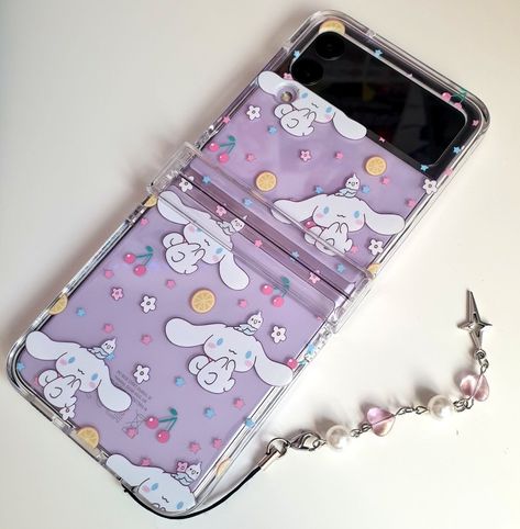 Phone Case Samsung Flip, Cute Samsung Flip Phone, Z Flip Case Aesthetic, Galaxy Flip Phone Aesthetic, Zflip4 Aesthetic, Samsung Flip Aesthetic, Purple Flip Phone, Kawaii Phone Case Samsung, Sanrio Flip Phone