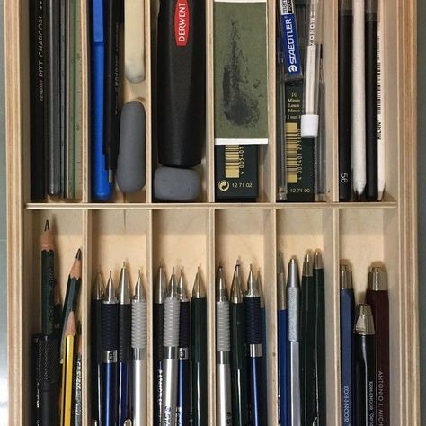 Art Studio Room, Koh I Noor, Study Stationery, Art Studio At Home, Study Room Decor, Art Tools Drawing, Artist Aesthetic, Pens And Pencils, Art Tools