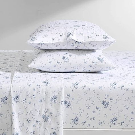 Amazon.com: Laura Ashley Home Petite Fleur Cotton Sateen Sheet Set, Lavender, King : Everything Else Summer Bedroom, Laura Ashley Home, Cotton Bedding Set, Printed Bedding, Ashley Home, Patterned Bedding, King Sheets, Cotton Bedding Sets, Garden Bedding