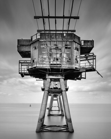 Maunsell Forts, Thames Estuary, Evil Buildings, Radio City, Axis Powers, Space Needle, Countries Of The World, Fort, Castle