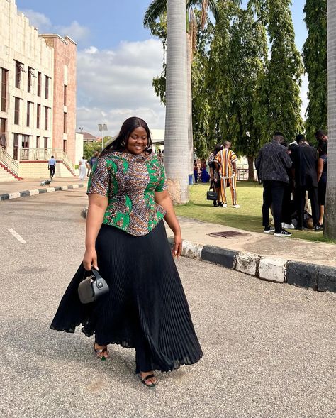 Ankara corset top paired with an accordion long black skirt Both pieces can be shopped individually on @kawandoortw Outfit @kawandoortw Shoes @deeswoman.ng #wandoomadeit Ankara Corset Top, Ankara Corset, Long Black Skirt, Long Black, Black Skirt, Corset Top, Ankara, Skirt, Black