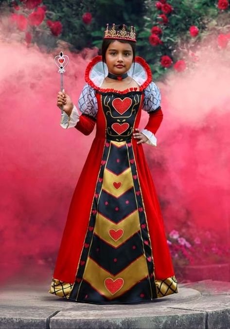 Red queen costume