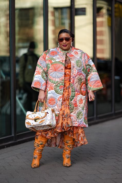 Maximalism Can Be Effortless: Here's How To Nail The Trend | Essence Maximalist High Fashion, Maximalism Style Fashion, Maximalist Winter Fashion, Fashion Inspo Outfits Maximalist, Dress To Impress Maximalist/minimalist, Experimental Outfits, Maximalism Outfit, Maximalism Style, Maximalist Cardigan