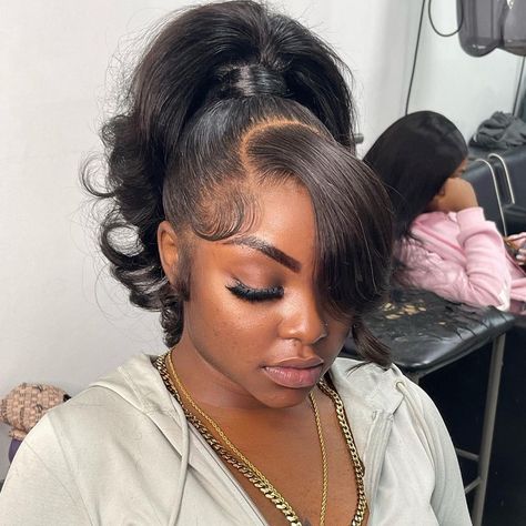 Lace Frontal Ponytail Hairstyles, Frontal Ponytail Hairstyles, Ball Ponytail, Ponytails Hairstyle, Closure Hairstyles, Hairstyles Knotless, Frontal Ponytail, Double Ponytail, Weave Ponytail Hairstyles