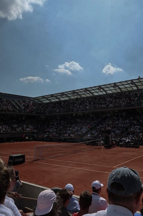 Aesthetic Tennis Court, Aesthetic Tennis, French Open Tennis, Tennis Open, Tennis Aesthetic, Tennis Life, Poker Face, French Open, Tennis Court