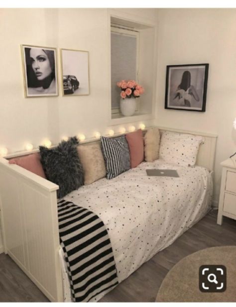 Beautiful Dorm Room, Small Bedroom Storage, Dekorasi Kamar Tidur, Teen Room, Teen Bedroom, Dream Rooms, Dorm Room Decor, Single Bed, Bedroom Storage