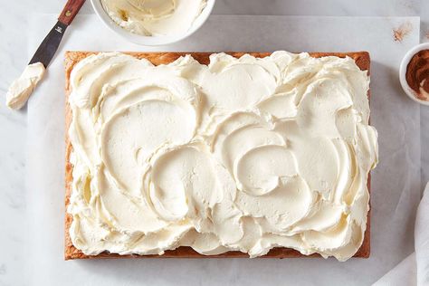 A traditional German Buttercream that combines pastry cream and butter.