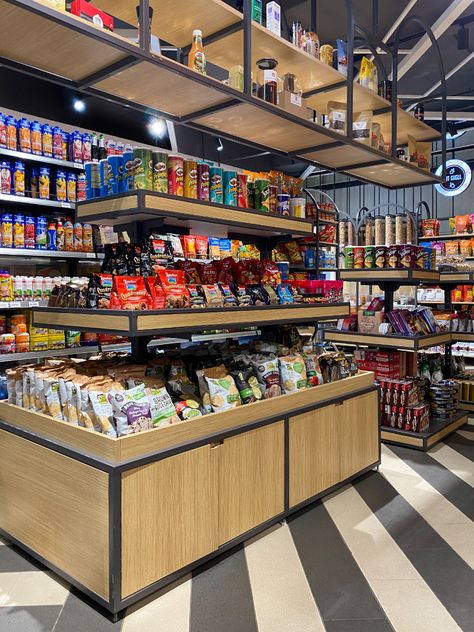 Supermarket Design Interior, Exposed Ceilings, Retail Architecture, Retail Store Interior Design, Grocery Store Design, Retail Solutions, Supermarket Design, Pharmacy Design, Design Palette