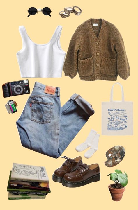 Cool Weather Summer Outfits, Comfy Core Outfits, Cmbyn Outfit Ideas, Soft Core Aesthetic Outfits, Cottage Fits, Soft Core Outfits, Cottage Outfit, Outfit Flatlay, Earthy Outfits