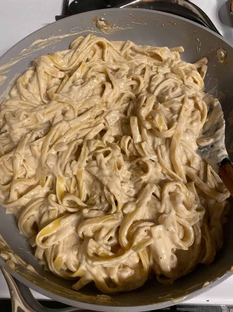 Dairy Free Meal, Vegan Fettuccine, Vegan Fettuccine Alfredo, Fettucini Alfredo, Eating Food Funny, Food Wishes, Dinner Meal, Fettuccine Alfredo, Alfredo Pasta