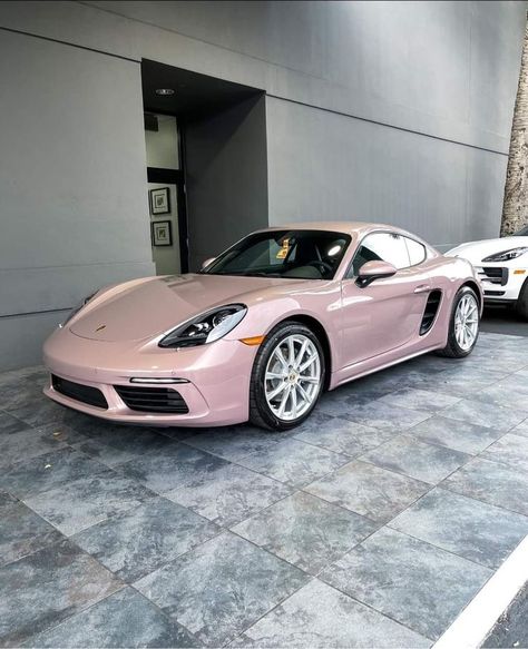 Pink Porsche 992 Targa Sakura, Porche 911gt3 Pink, Porsche 911gt3 Pink, Gtr Porsche, Pink Porsche, Carros Porsche, Kereta Sport, Pink Cars, Fotografi Digital