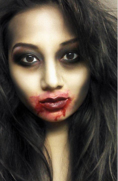 Easy Halloween Makeup Ideas - A Little Craft In Your Day Glam Zombie, Zombie Halloween Makeup, Halloween Makeup Sugar Skull, Mizuhara Kiko, Makeup Zombie, Zombie Prom, Horror Make-up, Makeup Tutorial Foundation, Zombie Walk