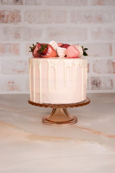 White Chocolate Drip Cake, Drip Cake Recipe, Champagne Cake Recipe, White Chocolate Drip, Drip Cake Recipes, Pink Champagne Cake, Food Collage, Champagne Cake, Ganache Cake