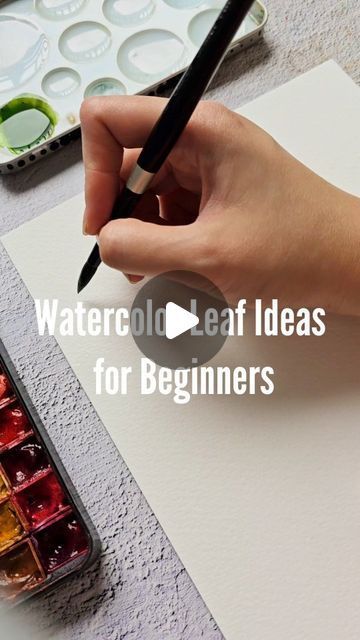 Leaf Ideas, Watercolor Leaf, Learn Watercolor Painting, Art Tutorials Watercolor, Watercolor Beginner, Watercolor Flowers Tutorial, Watercolor Video, Learn Watercolor, Watercolor Tips