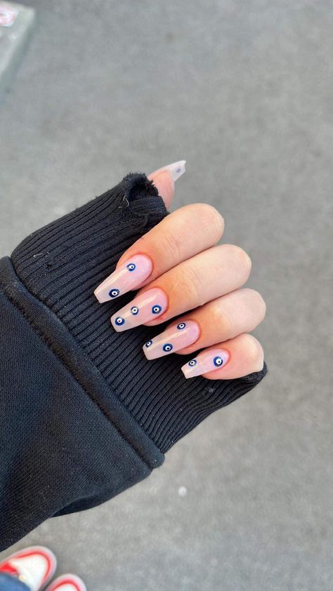 The Evil Eye Nails, Turkish Nails Designs, Evil Eye Almond Nails, Turkish Nails, Turkish Eye Nails, Bday Nails, Evil Eye Nails, Silver Nail Art, Turkish Eye