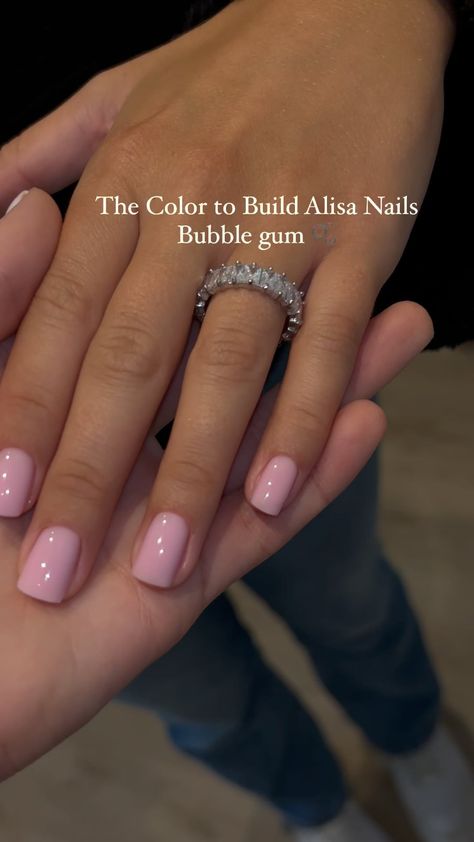 @alisa_nails_shop The Color to Build bottle Gel „Bubble Gum“ 15ml 19,90€ #alisanailsbubblegum | Instagram Colour Gel Nails, Pink Nails Natural Nail, Bumble Gum Pink Nails, Bubble Gum Square Round Nails, Nails Manicure, Petite Nail Designs, Cute Gel Manicure, Bubblegum Nail Color, Bubble Gum Nail Color