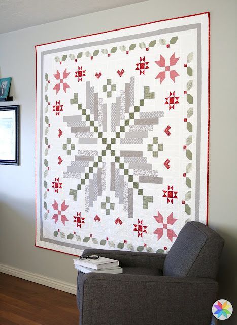 Winter Magic quilt pattern by Andy Knowlton of A Bright Corner a fat quarter friendly Christmas quilt pattern Modern Christmas Quilt, Magic Pattern, Moda Fabric Quilts, Christmas Quilting Projects, Snowflake Quilt, Christmas Quilt Blocks, Christmas Quilting, Christmas Quilt Patterns, Fat Quarter Quilt